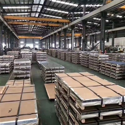 Deska z nerezové oceli